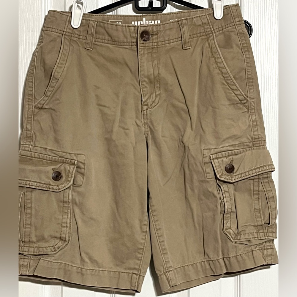 Urban Outfitters Men's Brown Cargo Shorts